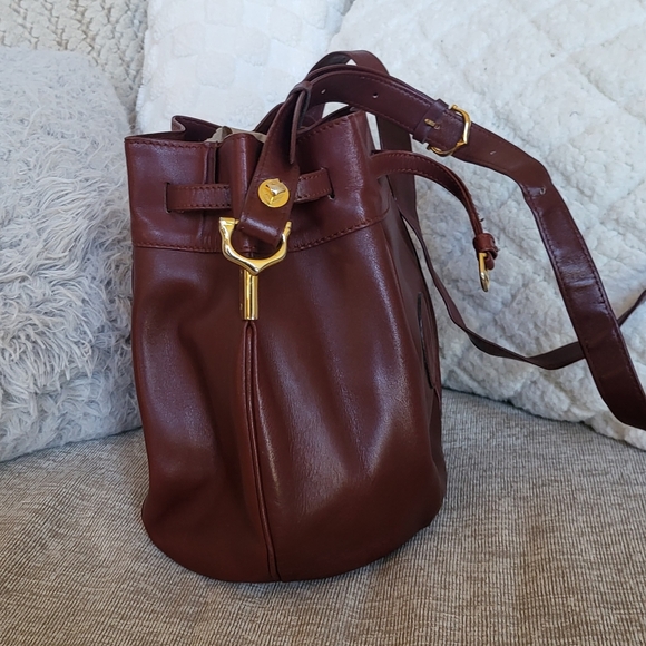 Cartier Must Line Drawstring Shoulder Bag Bordeaux Leather ...Authentic.. - Picture 4 of 14